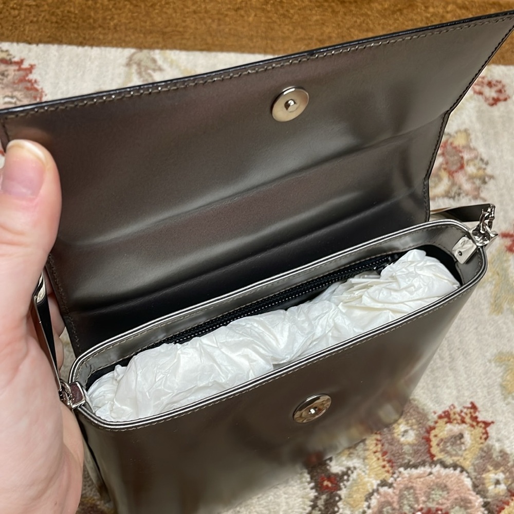 Silver Salvatore Ferragamo bag - Picture 6 of 9